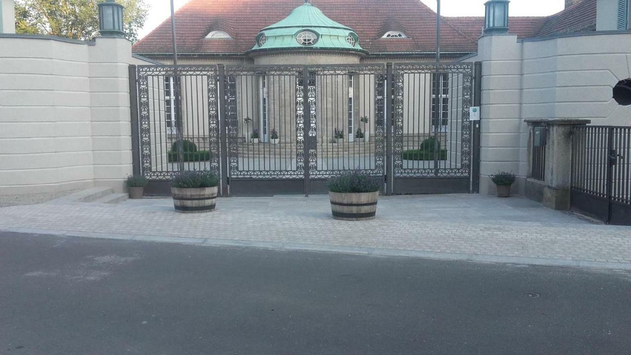 Landhaus Am Jungfernsee Potsdam Exterior foto